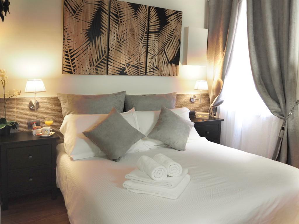 Residenza 54 Otel Floransa Dış mekan fotoğraf
